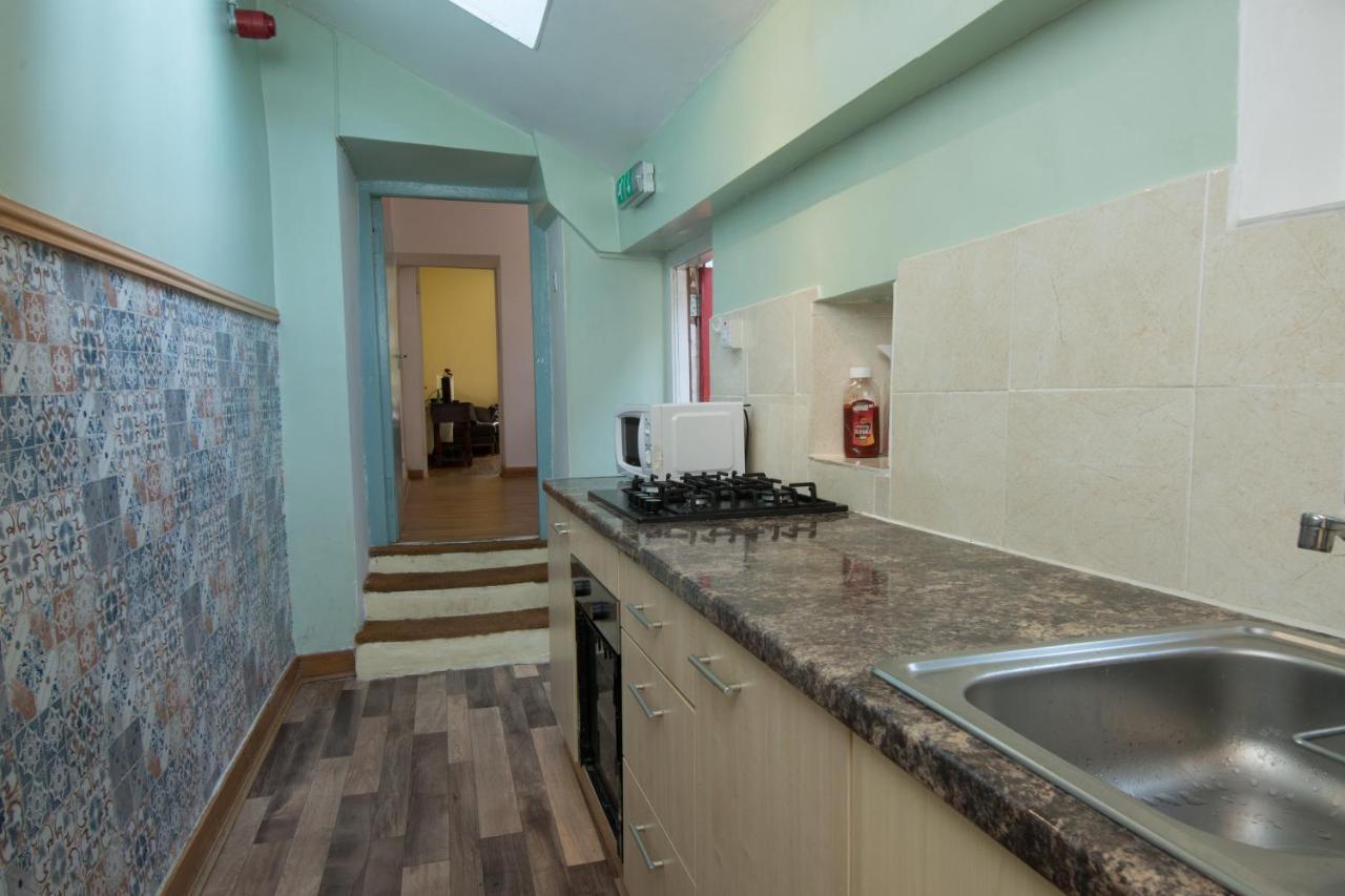 7 Bedroom Townhouse 爱丁堡 外观 照片